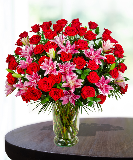 Super 4 Dozen Roses With Lilies